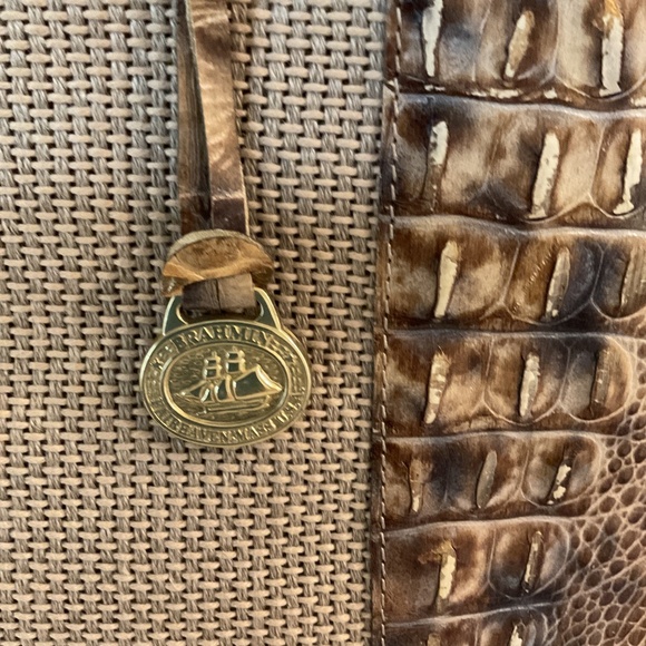 Brahmin BAG EUC - Picture 3 of 5